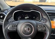MG ZS 8
