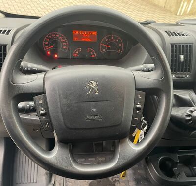 Peugeot Boxer 16
