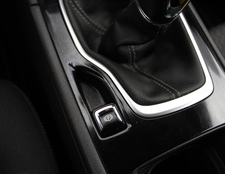 Opel Insignia 22