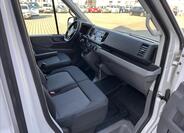 Volkswagen Crafter 9