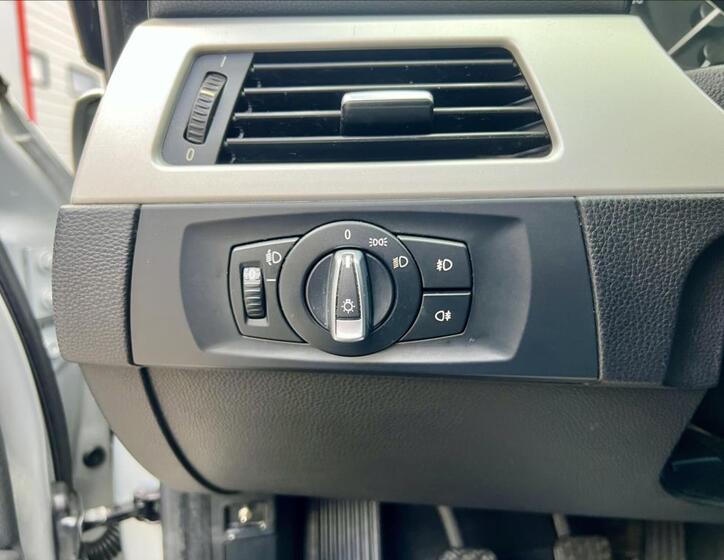 BMW Řada 3 32