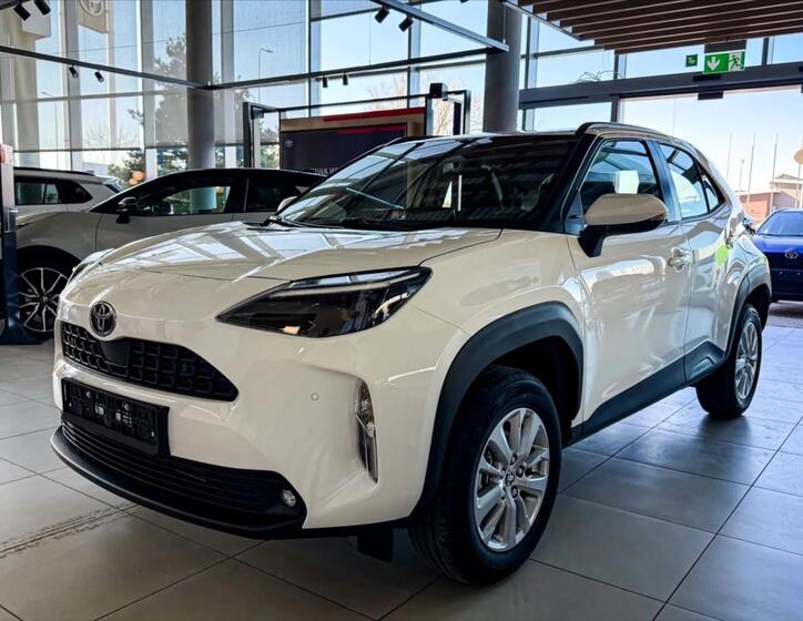 Toyota Yaris Cross 3