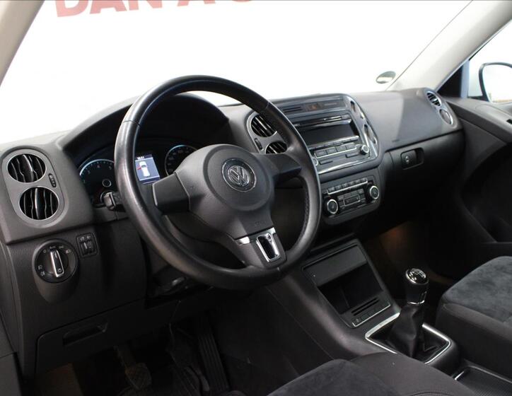 Volkswagen Tiguan 10