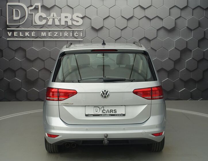 Volkswagen Touran 4