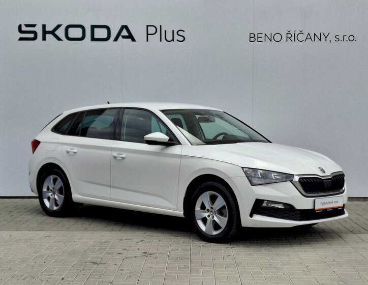 Škoda Scala 9