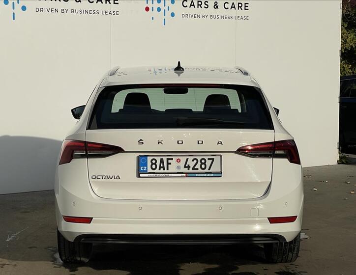 Škoda Octavia 23