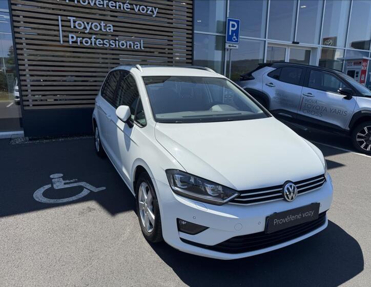 Volkswagen Golf 15