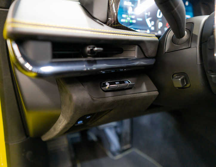 Chevrolet Corvette 22