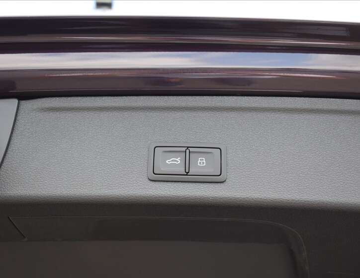 Audi A4 12