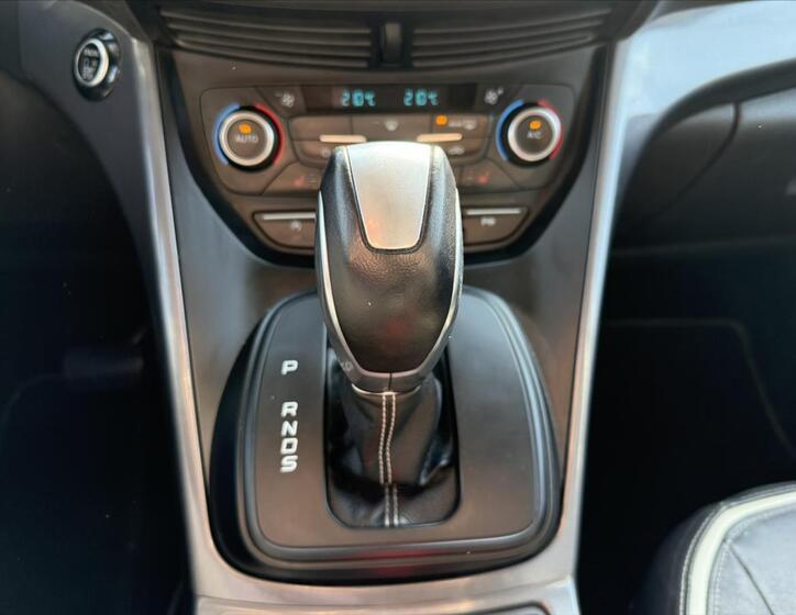 Ford Kuga 21