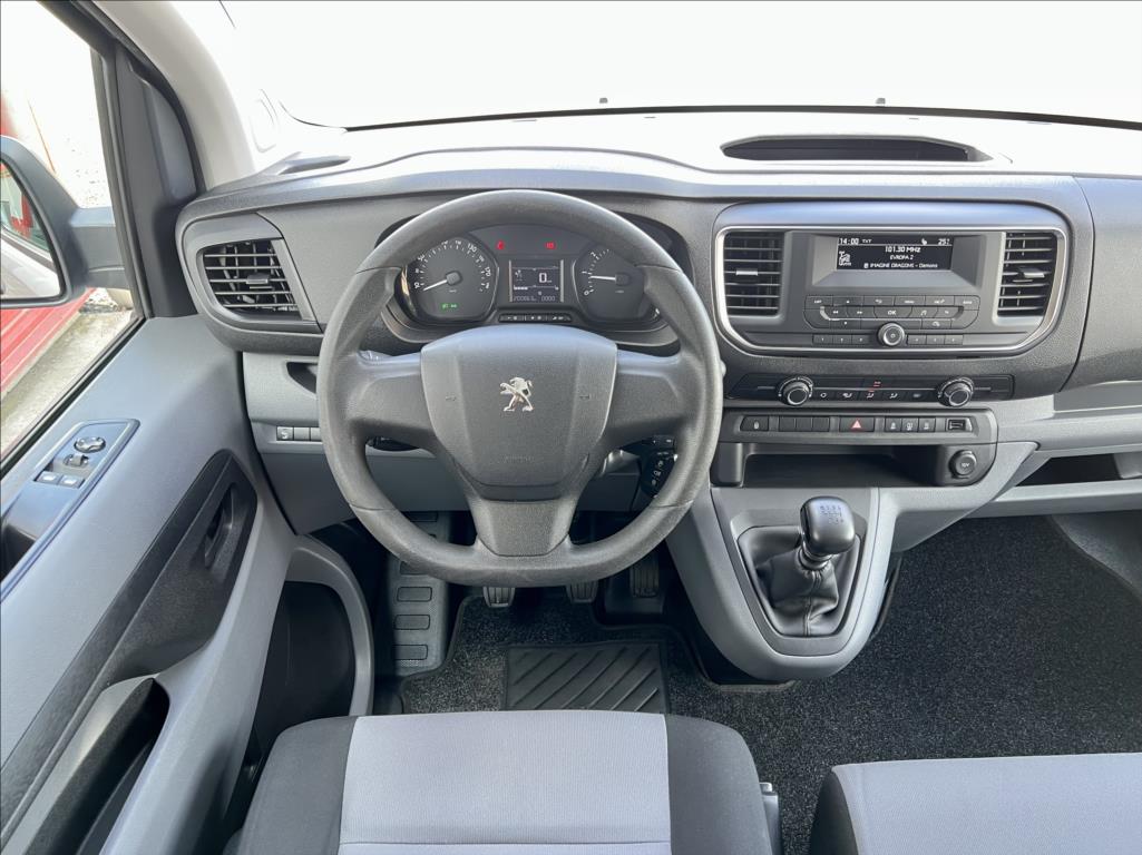 Peugeot Traveller