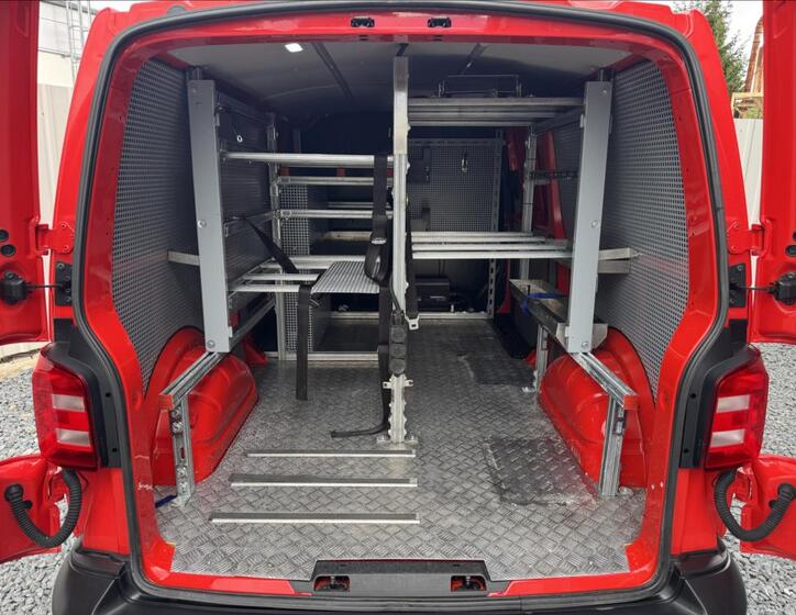 Volkswagen Transporter 19