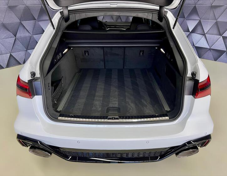 Audi RS 6 35
