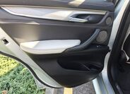 BMW X6 13