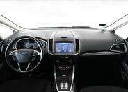 Ford S-MAX 11