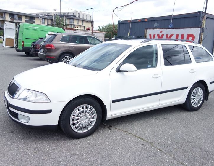 Škoda Octavia 1