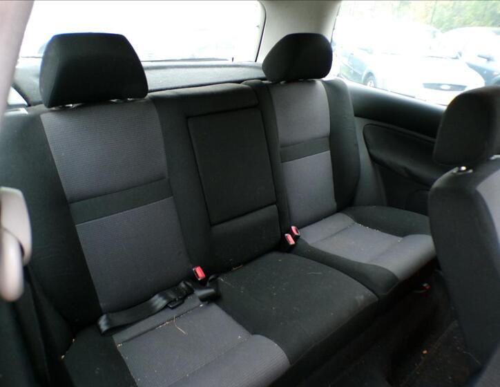 Volkswagen Golf 11