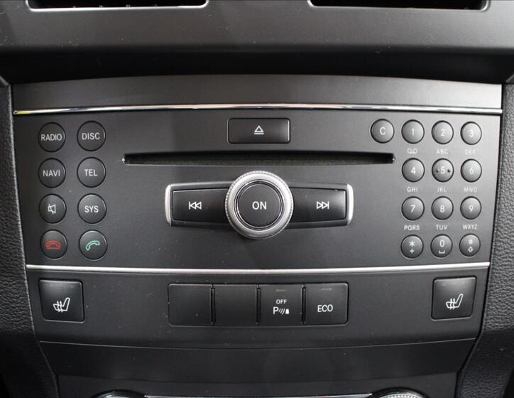 Mercedes-Benz GLK 23