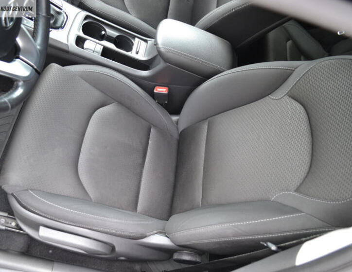 Hyundai i30 18