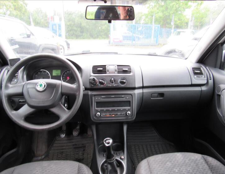 Škoda Roomster 11