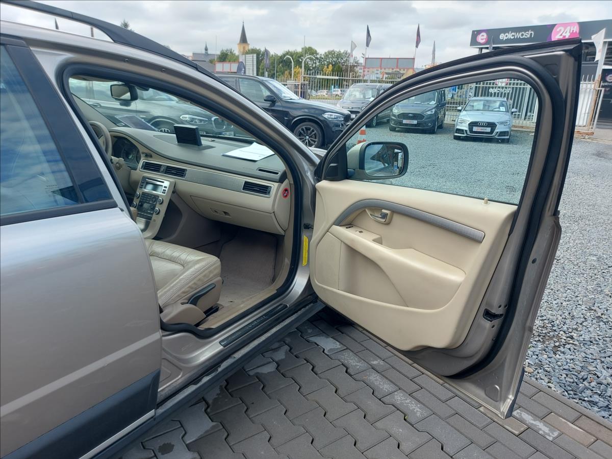 Volvo XC70