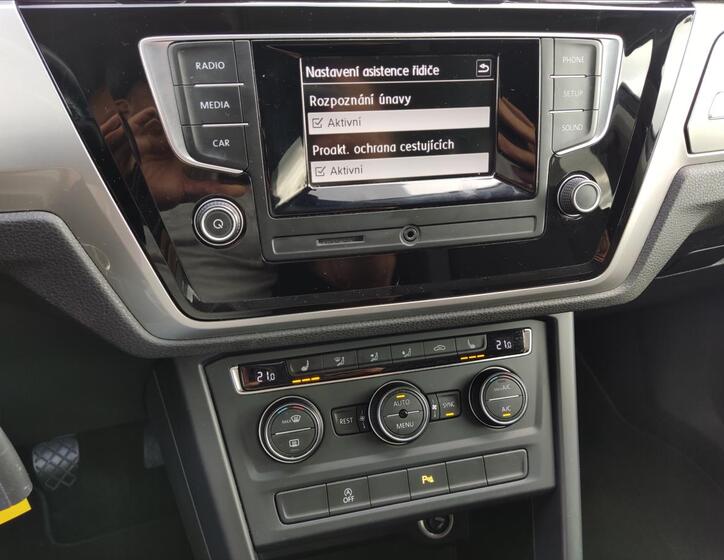 Volkswagen Touran 10