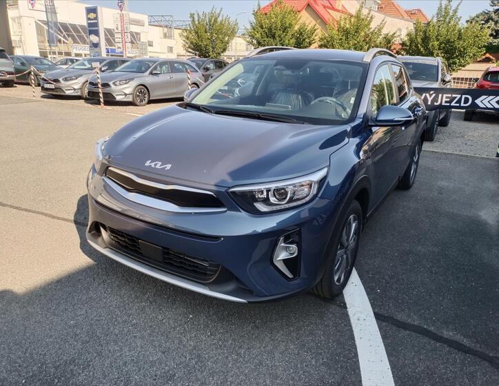 KIA Stonic 6