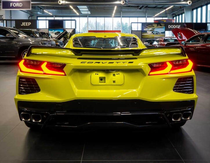 Chevrolet Corvette 5