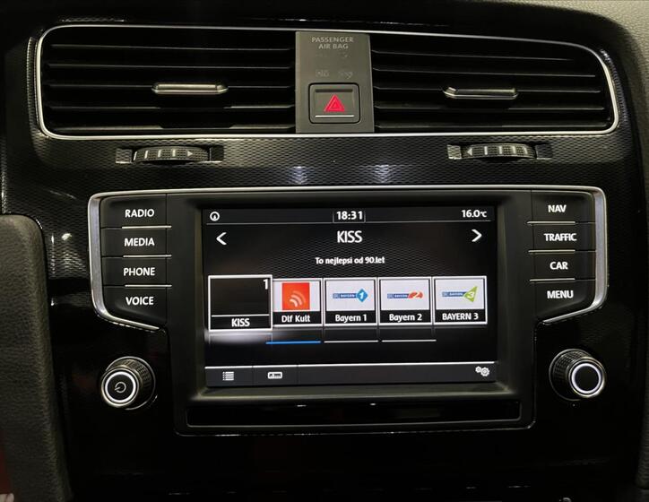 Volkswagen Golf 22