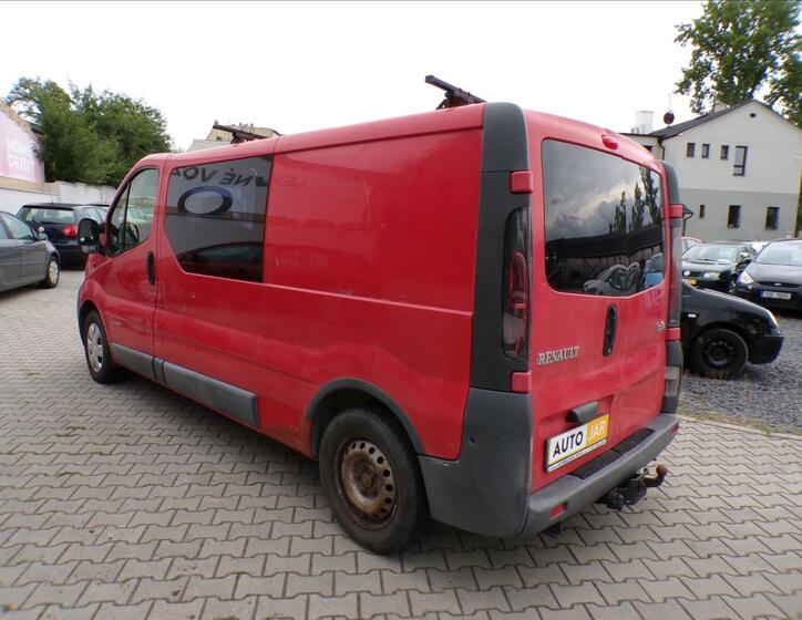 Renault Trafic 4