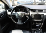 Škoda Superb 9