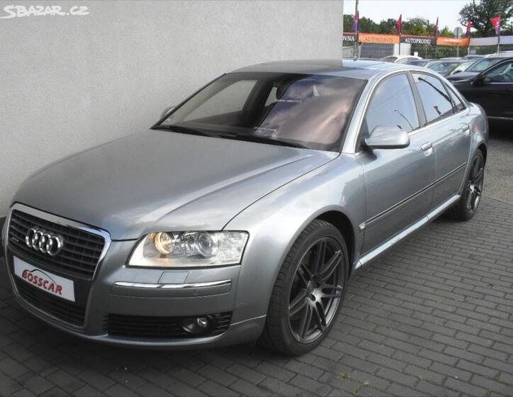 Audi A8 1