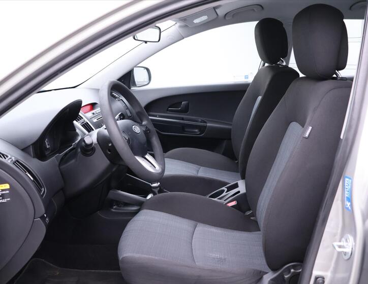 KIA Ceed 10