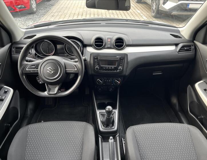 Suzuki Swift 12