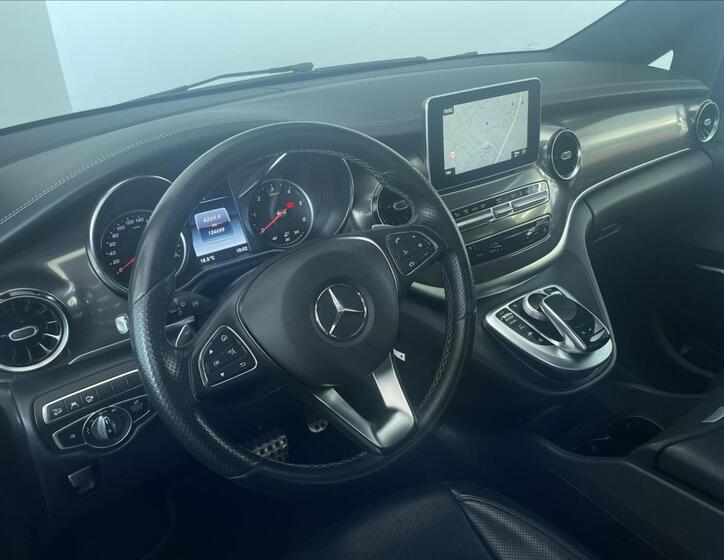 Mercedes-Benz Třídy V 9