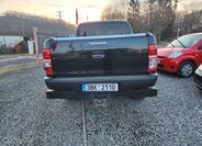 Toyota Hilux 8