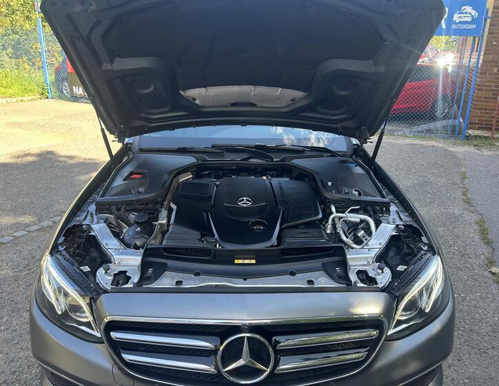Mercedes-Benz Třídy E 94