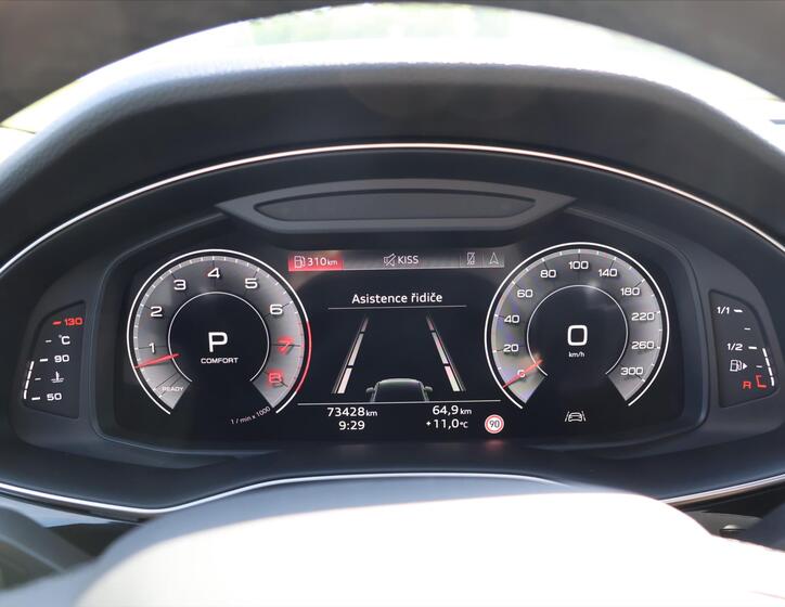 Audi Q7 22
