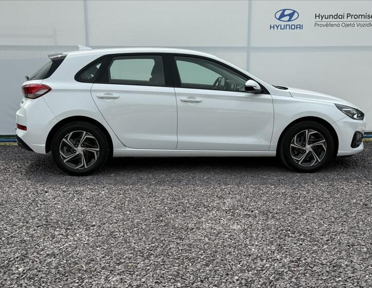 Hyundai i30 22