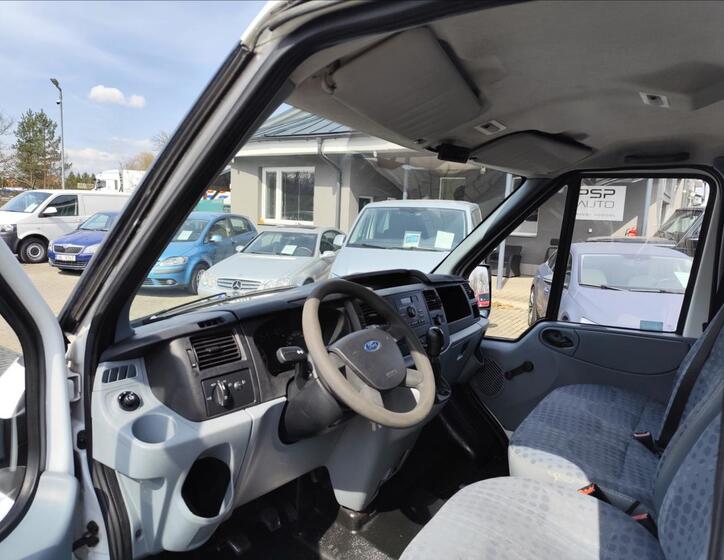 Ford Transit 10