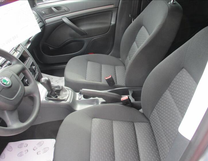 Škoda Octavia 13