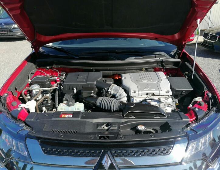 Mitsubishi Outlander 35