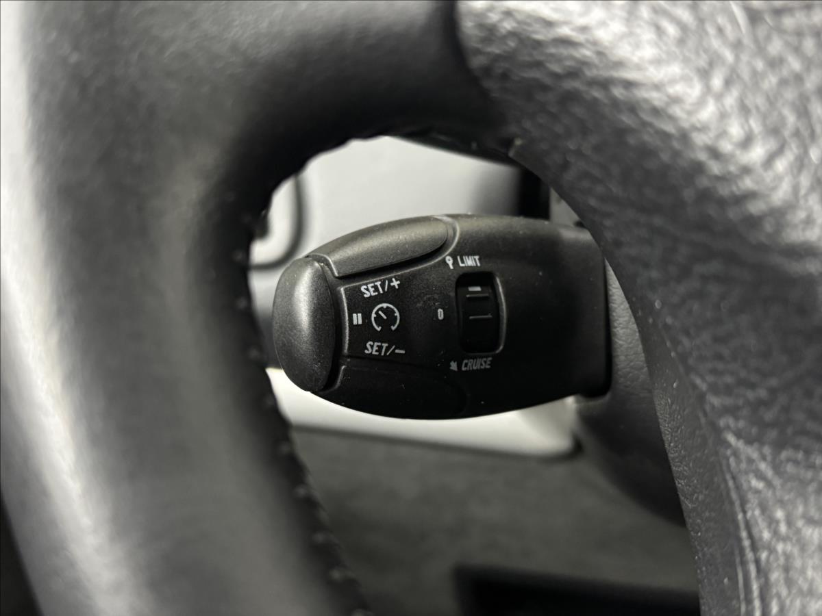 Peugeot 807