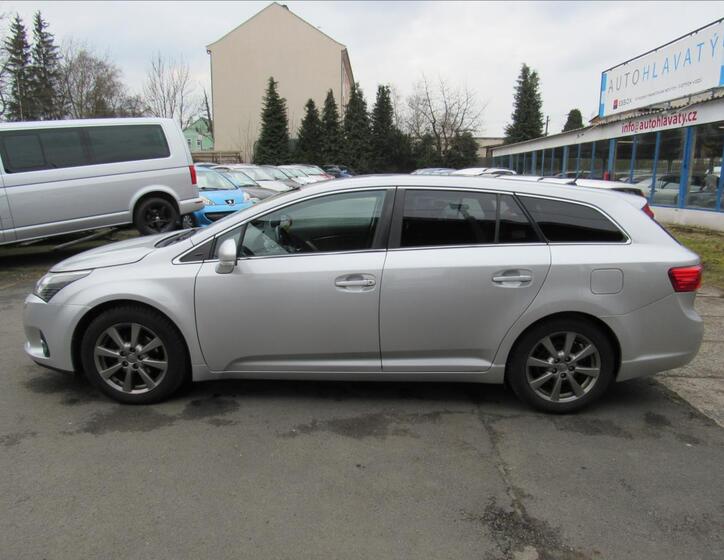 Toyota Avensis 7