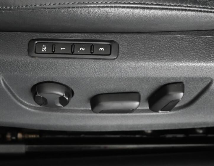 Škoda Superb 33