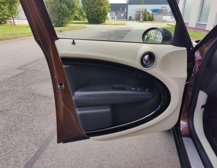 Mini Countryman 10
