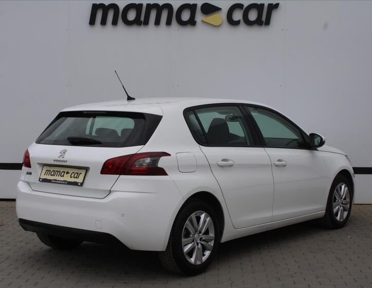 Peugeot 308 7