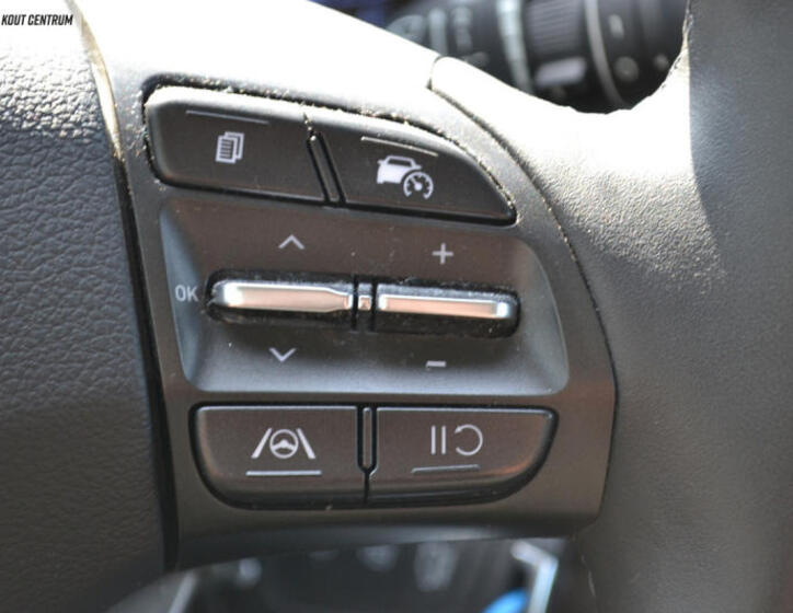 Hyundai i30 31