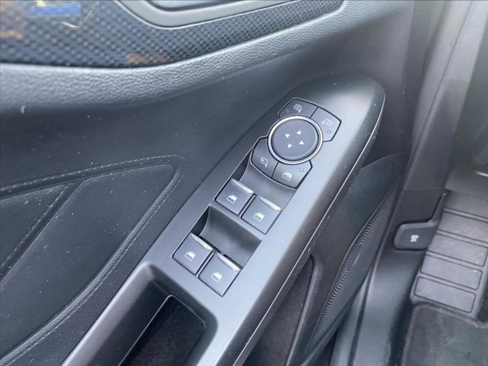 Ford Focus 37