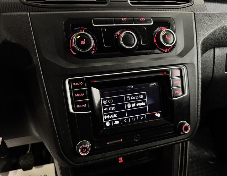 Volkswagen Caddy 23